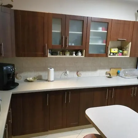 Czerwone Maki 2 Lazienki 5 Pokoi Kuchnia - Noclegigrodziskpl 792-535-535 *