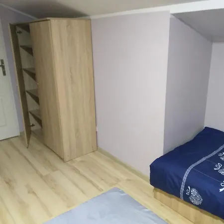 Czerwone Maki 2 Lazienki 5 Pokoi Kuchnia - Noclegigrodziskpl 792-535-535 Farm stay