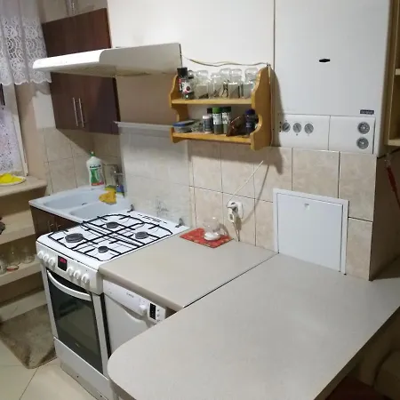 Czerwone Maki 2 Lazienki 5 Pokoi Kuchnia - Noclegigrodziskpl 792-535-535