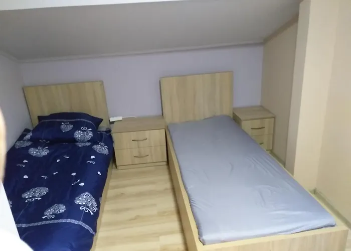 Czerwone Maki 2 Lazienki 5 Pokoi Kuchnia - Noclegigrodziskpl 792-535-535 Farma