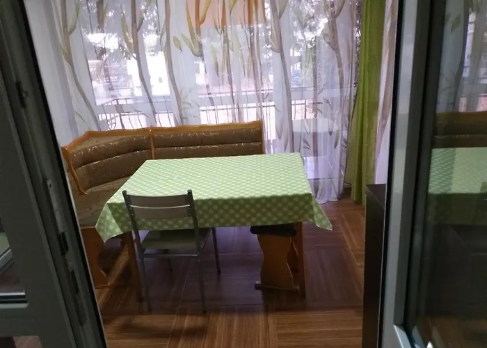 Farma Czerwone Maki 2 Lazienki 5 Pokoi Kuchnia - Noclegigrodziskpl 792-535-535