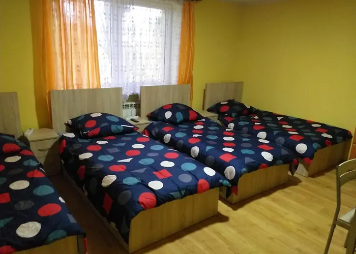 Czerwone Maki 2 Lazienki 5 Pokoi Kuchnia - Noclegigrodziskpl 792-535-535 Farma *