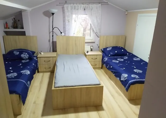 Farma Czerwone Maki 2 Lazienki 5 Pokoi Kuchnia - Noclegigrodziskpl 792-535-535 Grodzisk Mazowiecki